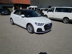 Weiß Gebraucht 2023 Audi A1 Sportback Advanced Kleinwagen | 17.900 € (Guter Preis)