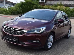 Rouge braun Gebraucht 2017 Opel Astra Innovation Limousine | 13.490 € (Fairer Preis)