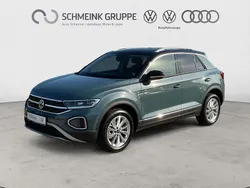 Blau Gebraucht 2024 VW T-Roc Style SUV | 29.880 € (Fairer Preis)