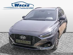 Farbe: grau Gebraucht 2024 Hyundai i30 Advantage Kombi | 25.970 € (Etwas zu teuer)