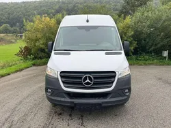 Weiß Gebraucht 2024 Mercedes Sprinter Van | 21.900 €