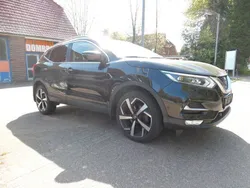 Schwarz Gebraucht 2019 Nissan Qashqai Tekna SUV | 19.990 € (Fairer Preis)