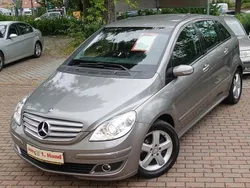 Grau Gebraucht 2007 Mercedes B170 Van / Kleinbus | 9.980 € (Teuer)