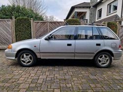 Silber Gebraucht 2001 Subaru Justy Kleinwagen | 2.750 € (Teuer)