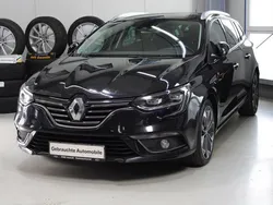 Schwarz Gebraucht 2020 Renault Mégane IV Bose Edition Limousine | 14.790 € (Etwas zu teuer)