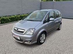 Grau Gebraucht 2010 Opel Meriva Edition Van / Kleinbus | 2.999 € (Fairer Preis)