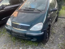 Grün Gebraucht 2004 Mercedes A170 Avantgarde Van / Kleinbus | 1.100 € (Guter Preis)