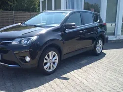 Braun Gebraucht 2015 Toyota RAV4 Executive SUV | 16.990 € (Fairer Preis)