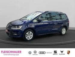 Blau Gebraucht 2022 VW Sharan Van / Kleinbus | 28.480 € (Fairer Preis)