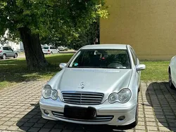 Silber Gebraucht 2006 Mercedes C200 Limousine | 2.700 € (Superpreis)