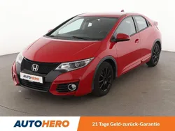 Rot Gebraucht 2015 Honda Civic Elegance Limousine | 12.490 € (Etwas zu teuer)