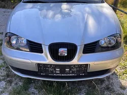 Silber Gebraucht 2003 Seat Cordoba Limousine | 2.200 € (Fairer Preis)