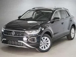Deep black metallic (2t) Neu 2025 VW T-Roc Life SUV | 30.891 € (Superpreis)