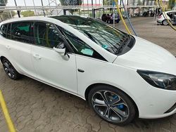 Weiß Gebraucht 2013 Opel Zafira Tourer Active Van / Kleinbus | 9.500 € (Fairer Preis)