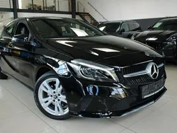 Kosmosschwarz** Gebraucht 2017 Mercedes A180 Sport Limousine | 16.800 € (Fairer Preis)