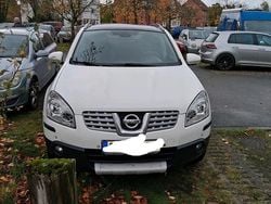 Weiß Gebraucht 2010 Nissan Qashqai SUV | 6.800 € (Fairer Preis)