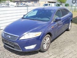 Blau Gebraucht 2010 Ford Mondeo Ghia Limousine | 899 € (Superpreis)