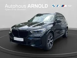 Saphirschwarz Gebraucht 2022 BMW X5 M Sport SUV | 66.910 € (Etwas zu teuer)