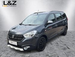 Grau Gebraucht 2019 Dacia Lodgy Stepway Van / Kleinbus | 10.980 € (Fairer Preis)