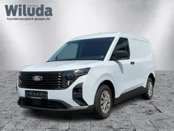 Frostweiß weiß Gebraucht 2024 Ford Transit Trend Van / Kleinbus | 24.340 € (Fairer Preis)