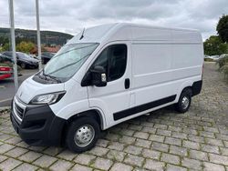 Weiss icy Gebraucht 2024 Peugeot Boxer Van | 31.600 € (Etwas zu teuer)