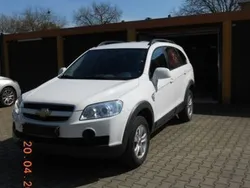 Weiß Gebraucht 2009 Chevrolet Captiva LS SUV | 10.900 €