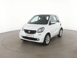 Weiß Gebraucht 2016 Smart ForTwo Coupé Basis Kleinwagen | 10.850 € (Fairer Preis)