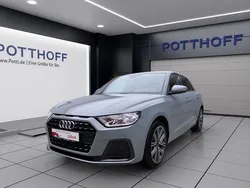 Grau Gebraucht 2024 Audi A1 Sportback Advanced Kleinwagen | 25.950 € (Fairer Preis)
