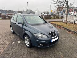 Grau Gebraucht 2009 Seat Altea XL Van / Kleinbus | 5.500 €