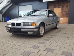 Grau Gebraucht 1996 BMW 328 M Sport Limousine | 10.290 € (Fairer Preis)