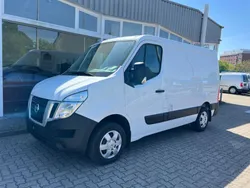 Nissan NV400