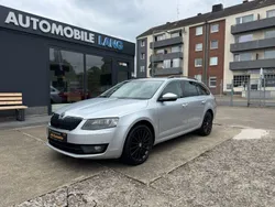 Silber Gebraucht 2014 Skoda Octavia Elegance Kombi | 8.490 € (Fairer Preis)