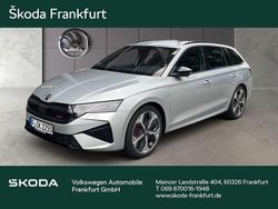 Silber Gebraucht 2025 Skoda Octavia RS Kombi | 44.780 € (Etwas zu teuer)