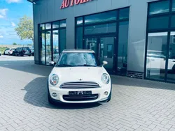 Weiß Gebraucht 2013 Mini Cooper Clubman Kombi | 6.999 € (Fairer Preis)