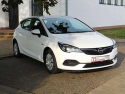 Schneeweiss/summitwhite/arctic Gebraucht 2020 Opel Astra Limousine | 11.980 € (Fairer Preis)