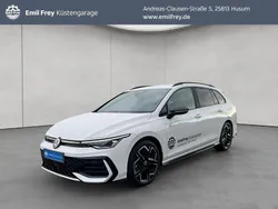 Weiß Gebraucht 2025 VW Golf VIII R-line Kombi | 46.890 €