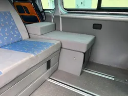 Silber Gebraucht 2006 VW T5 Beach Van | 9.360 € (Teuer)