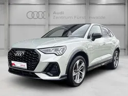 Silber Gebraucht 2023 Audi Q3 Sportback S-Line SUV | 48.075 € (Etwas zu teuer)