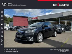 Schwarz Gebraucht 2013 Toyota Corolla Life+ Limousine | 10.979 € (Fairer Preis)
