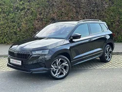 Schwarz Neu 2025 Skoda Karoq SportLine SUV | 39.190 € (Teuer)