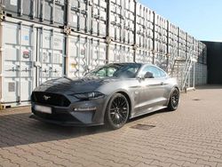 Grau Gebraucht 2021 Ford Mustang GT Fastback Coupé | 39.499 € (Fairer Preis)
