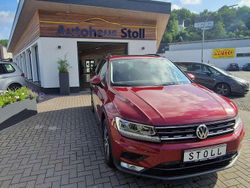 Ruby red metallic Gebraucht 2016 VW Tiguan Comfortline SUV | 17.180 € (Fairer Preis)