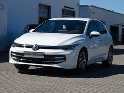 Weiß Gebraucht 2024 VW Golf VIII Edition Limousine | 29.990 € (Fairer Preis)