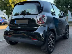 Schwarz Gebraucht 2023 Smart ForTwo Electric Drive Coupé | 14.149 € (Etwas zu teuer)