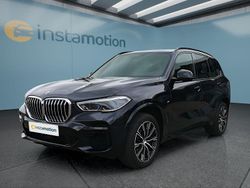 Schwarz Gebraucht 2022 BMW X5 M Sport SUV | 63.449 € (Etwas zu teuer)
