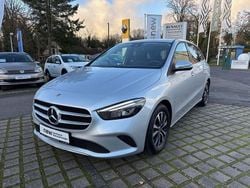 Silber Gebraucht 2021 Mercedes B200 Van / Kleinbus | 25.990 € (Fairer Preis)