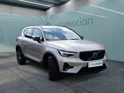 Beige Gebraucht 2024 Volvo XC40 SUV | 36.600 € (Guter Preis)