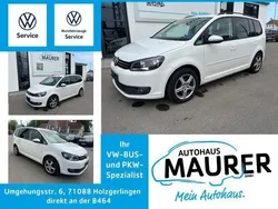 Pure white Gebraucht 2013 VW Touran Comfortline Van / Kleinbus | 7.990 € (Guter Preis)