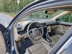 Grau Gebraucht 2006 Audi A4 Limousine | 4.800 € (Fairer Preis)