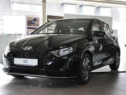 Phantom black Gebraucht 2024 Hyundai i20 Trend Limousine | 19.450 € (Fairer Preis)